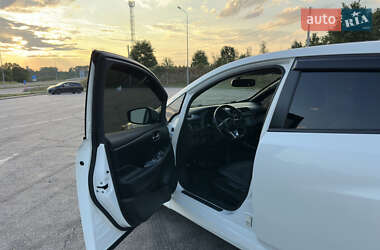 Хэтчбек Nissan Leaf 2019 в Полтаве