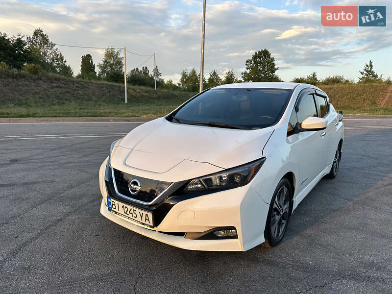 Хэтчбек Nissan Leaf 2019 в Полтаве фото 25 Хэтчбек Nissan Leaf 2019 в Полтаве