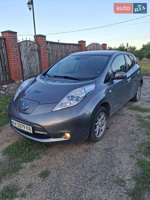 Nissan Leaf 2014