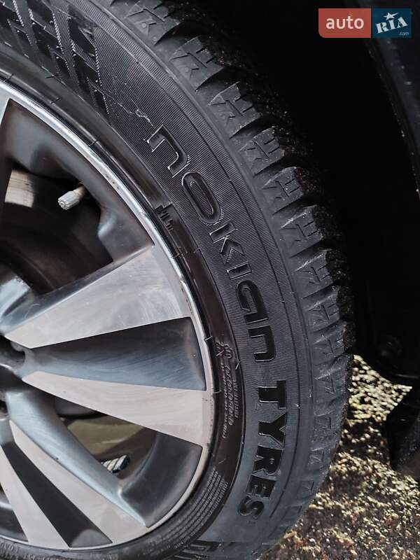 Хэтчбек Nissan Leaf 2016 в Бердичеве