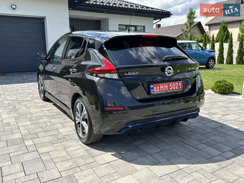 Хэтчбек Nissan Leaf 2018 в Ровно