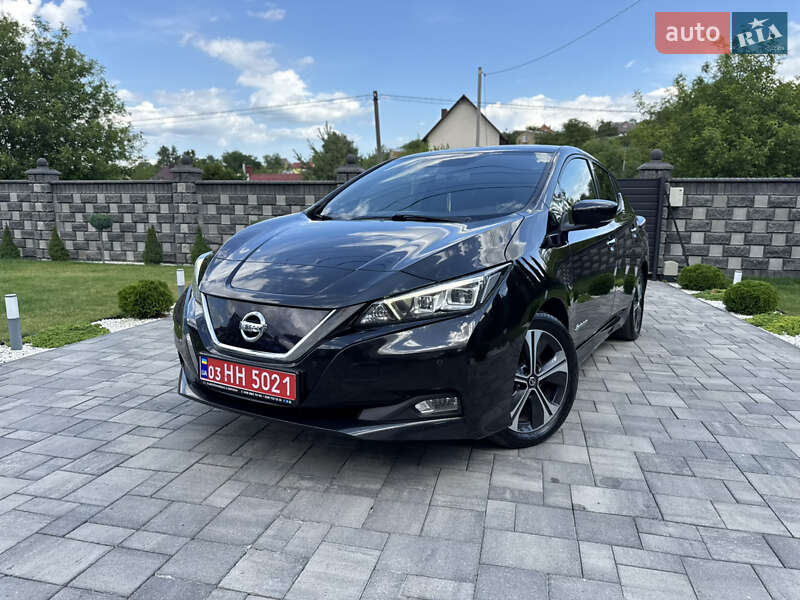 Хэтчбек Nissan Leaf 2018 в Ровно