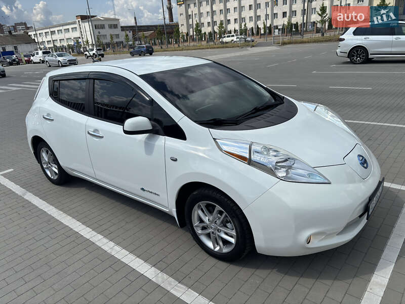 Nissan Leaf 2015