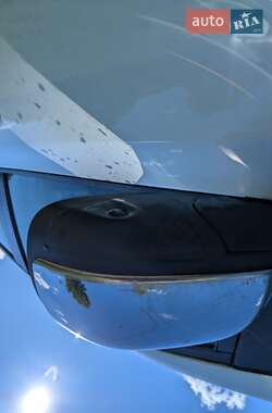 Хэтчбек Nissan Leaf 2013 в 