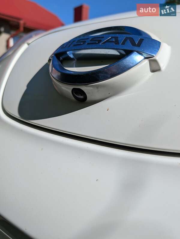 Хэтчбек Nissan Leaf 2013 в Тернополе
