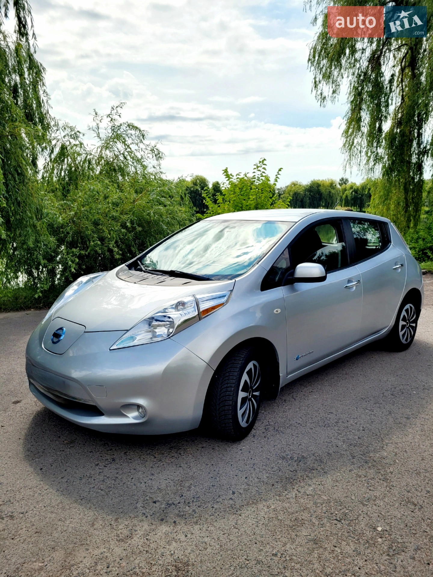 2016 Nissan Leaf - мініатюра 20