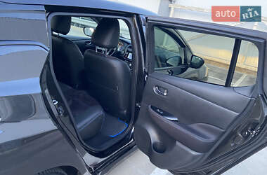 Хэтчбек Nissan Leaf 2018 в Киеве