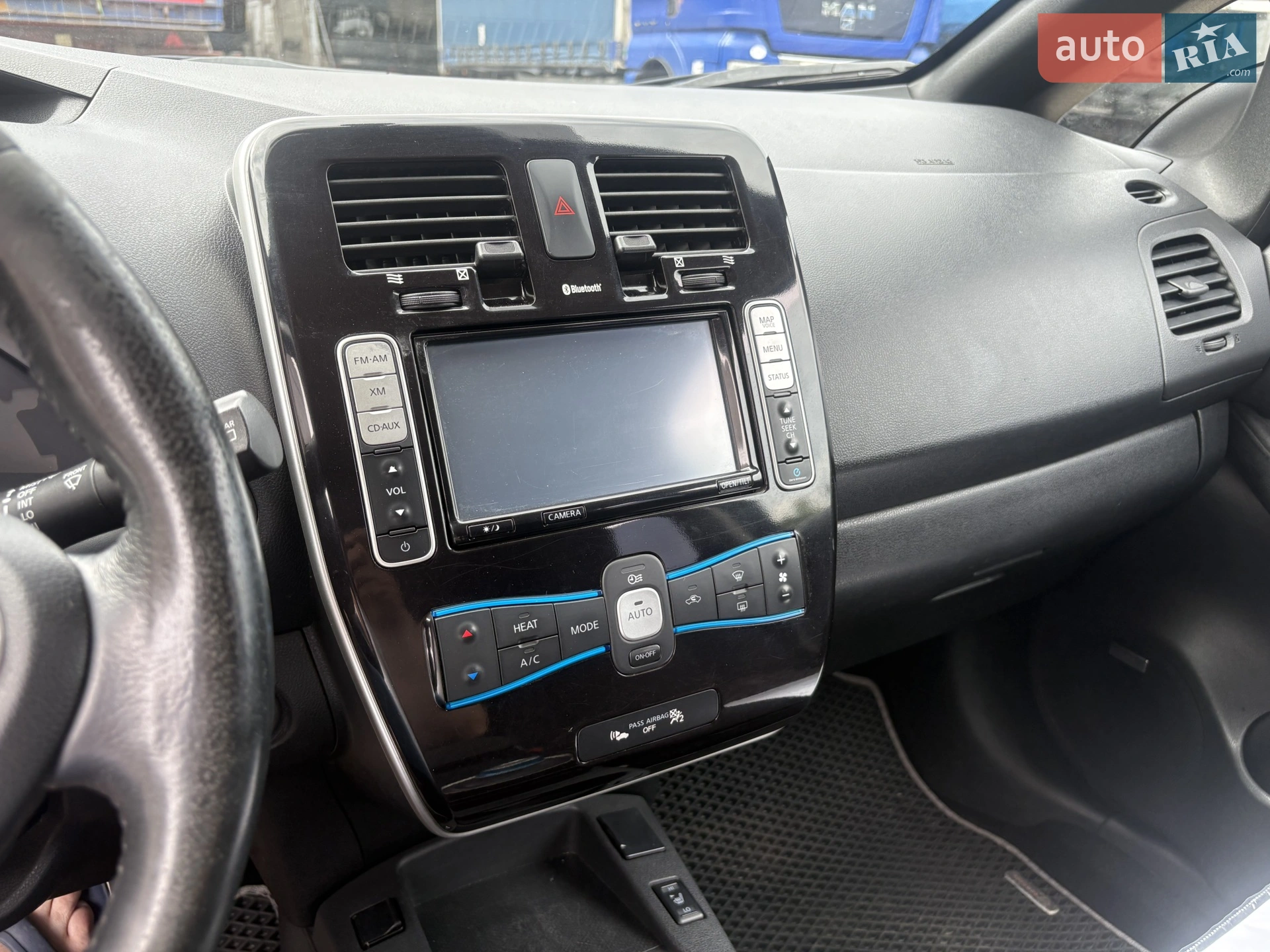 2013 Nissan Leaf - мініатюра 16