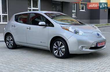 Хетчбек Nissan Leaf 2014 в Чернівцях