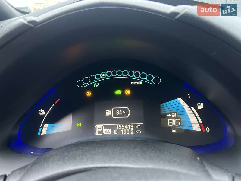 Хэтчбек Nissan Leaf 2016 в Луцке