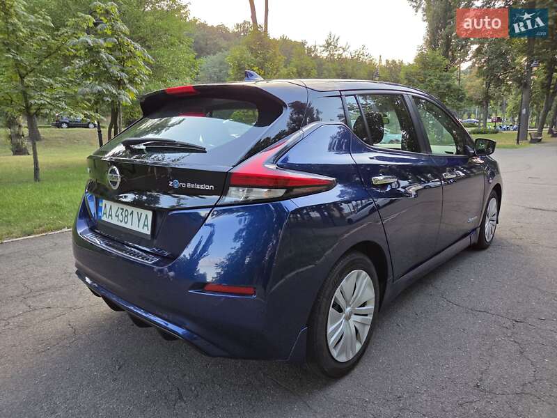 Хетчбек Nissan Leaf 2018 в Києві фото 6 Хетчбек Nissan Leaf 2018 в Києві