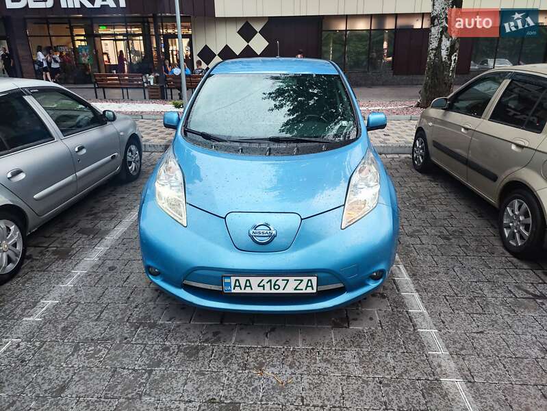 Nissan Leaf 2013