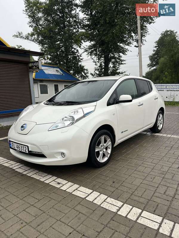Nissan Leaf 2014