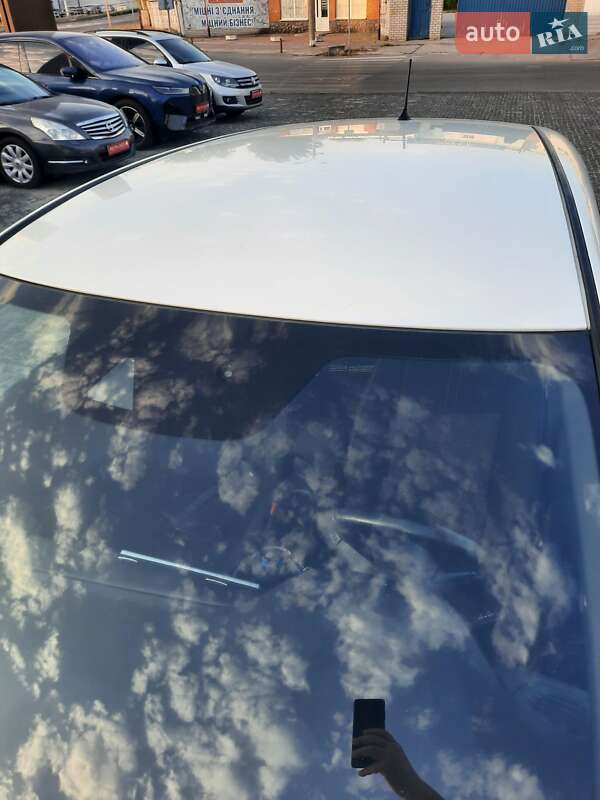 Хэтчбек Nissan Leaf 2020 в Днепре фото 3 Хэтчбек Nissan Leaf 2020 в Днепре