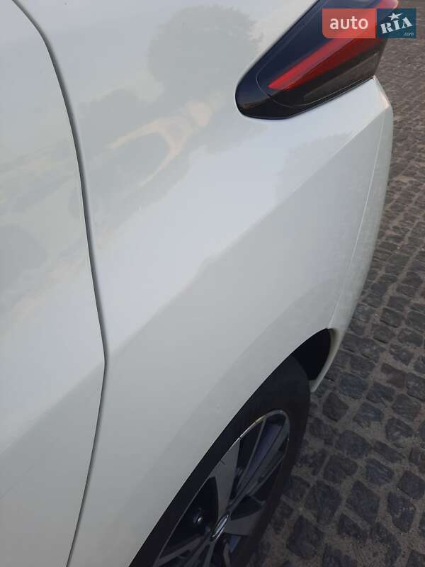 Хэтчбек Nissan Leaf 2020 в Днепре фото 32 Хэтчбек Nissan Leaf 2020 в Днепре