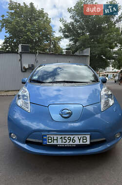 Хетчбек Nissan Leaf 2013 в Одесі