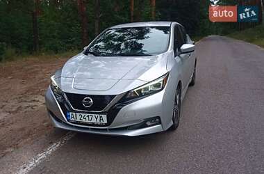Хетчбек Nissan Leaf 2018 в Києві
