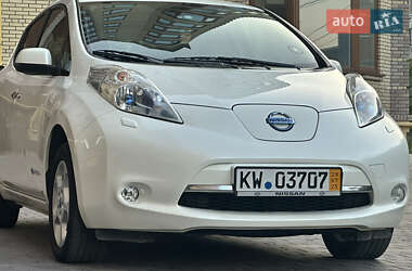 Хэтчбек Nissan Leaf 2014 в Тернополе