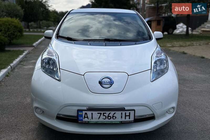 Хэтчбек Nissan Leaf 2016 в Черкассах