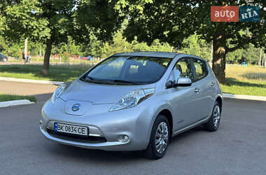 Хетчбек Nissan Leaf 2014 в Рівному
