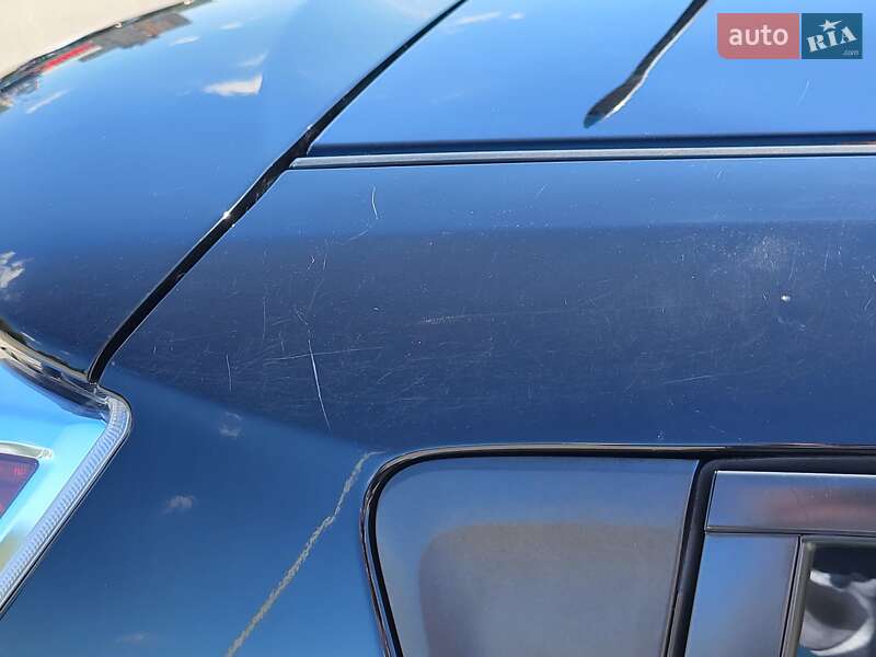 Хэтчбек Nissan Leaf 2014 в Киеве фото 46 Хэтчбек Nissan Leaf 2014 в Киеве