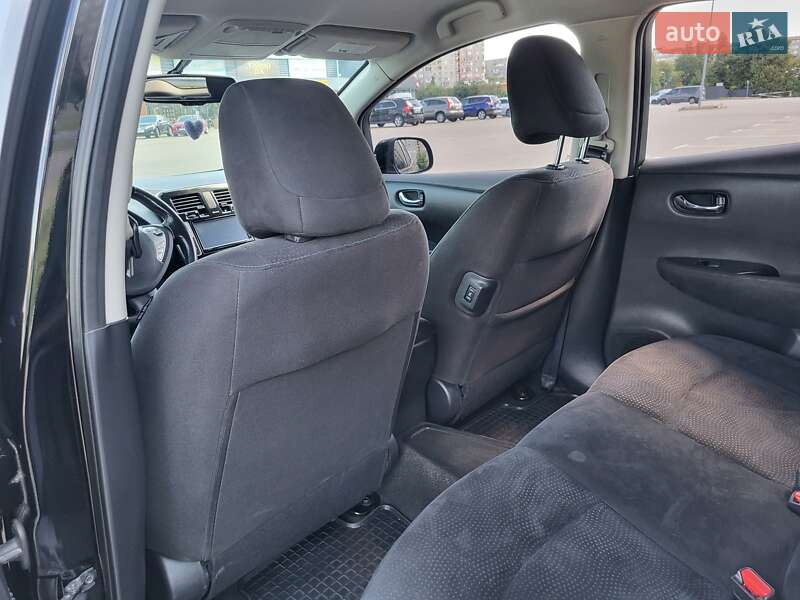 Хэтчбек Nissan Leaf 2014 в Киеве фото 122 Хэтчбек Nissan Leaf 2014 в Киеве