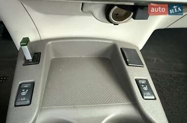 Хэтчбек Nissan Leaf 2012 в 