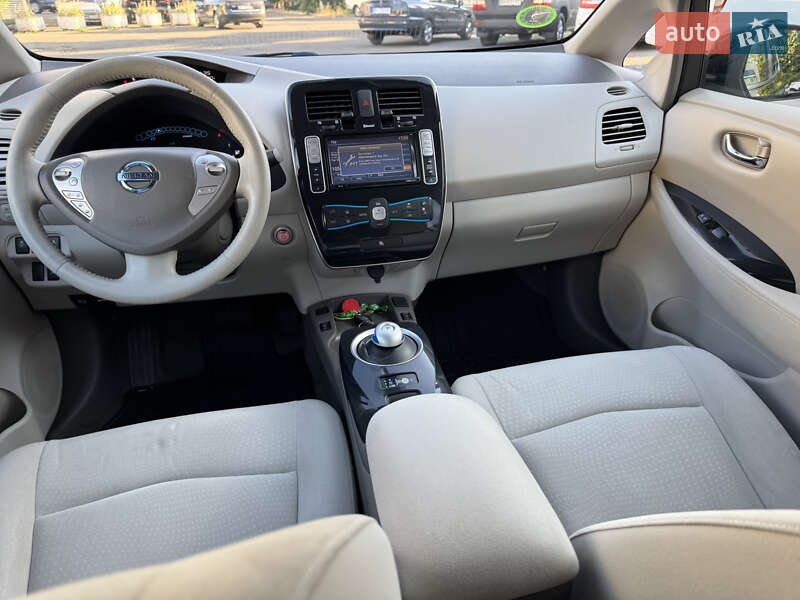 Хэтчбек Nissan Leaf 2012 в Одессе фото 14 Хэтчбек Nissan Leaf 2012 в Одессе