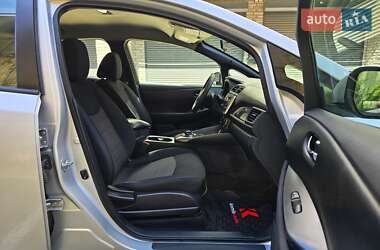 Хэтчбек Nissan Leaf 2018 в Хмельницком