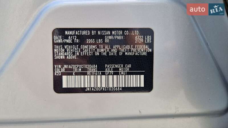 Хэтчбек Nissan Leaf 2012 в Киеве