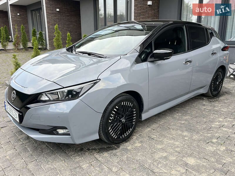 Хэтчбек Nissan Leaf 2022 в Черновцах