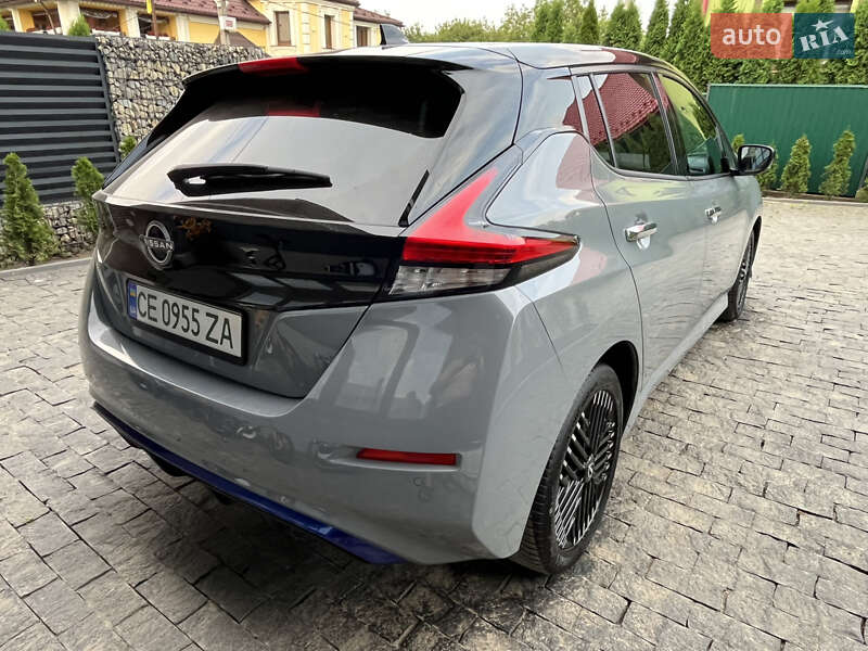 Хэтчбек Nissan Leaf 2022 в Черновцах