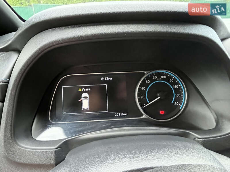 Хэтчбек Nissan Leaf 2022 в Черновцах
