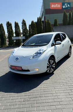 Хетчбек Nissan Leaf 2013 в Луцьку