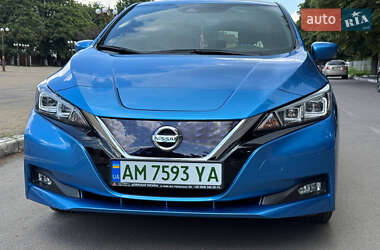 Хетчбек Nissan Leaf 2019 в Києві
