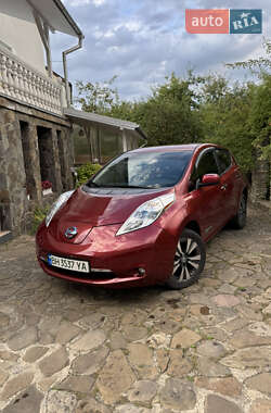 Хетчбек Nissan Leaf 2014 в Моршині