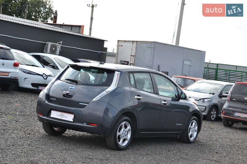 Хетчбек Nissan Leaf 2014 в Луцьку
