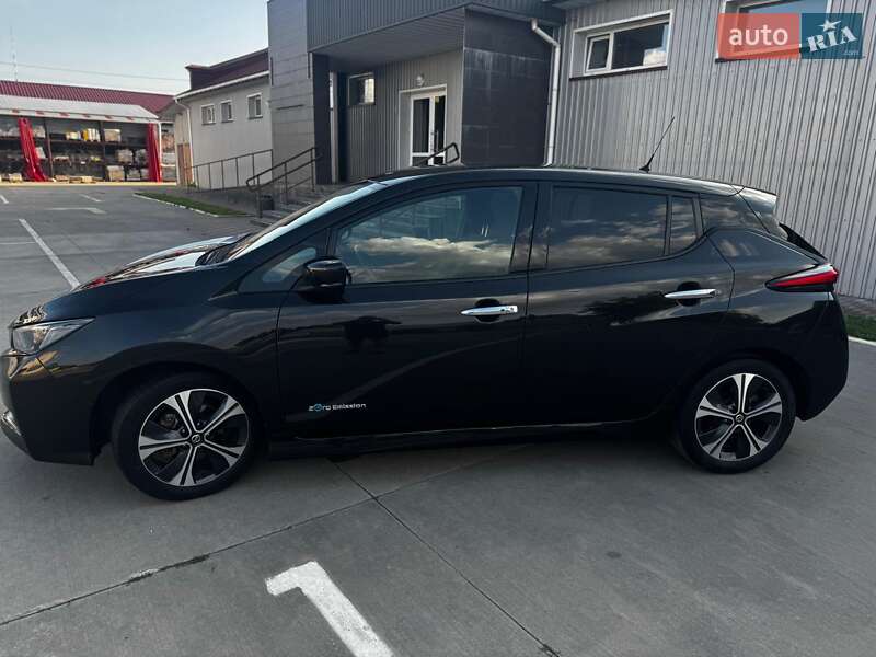 Хэтчбек Nissan Leaf 2018 в Бердичеве