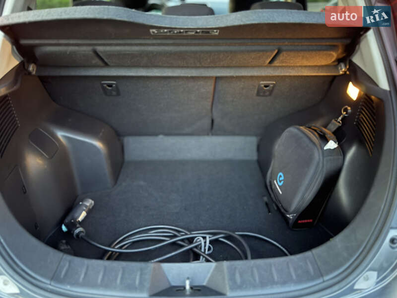 Хэтчбек Nissan Leaf 2015 в Житомире фото 16 Хэтчбек Nissan Leaf 2015 в Житомире