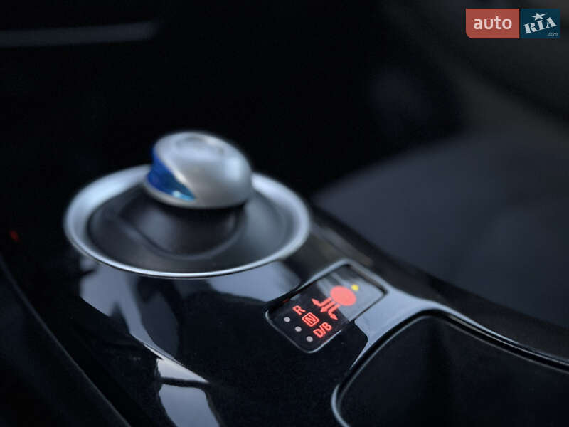 Хэтчбек Nissan Leaf 2015 в Житомире фото 24 Хэтчбек Nissan Leaf 2015 в Житомире