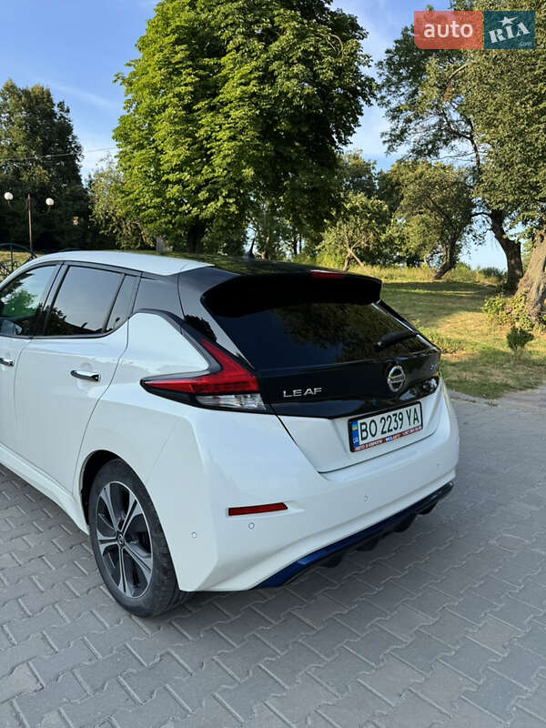 Хэтчбек Nissan Leaf 2018 в Тернополе фото 4 Хэтчбек Nissan Leaf 2018 в Тернополе