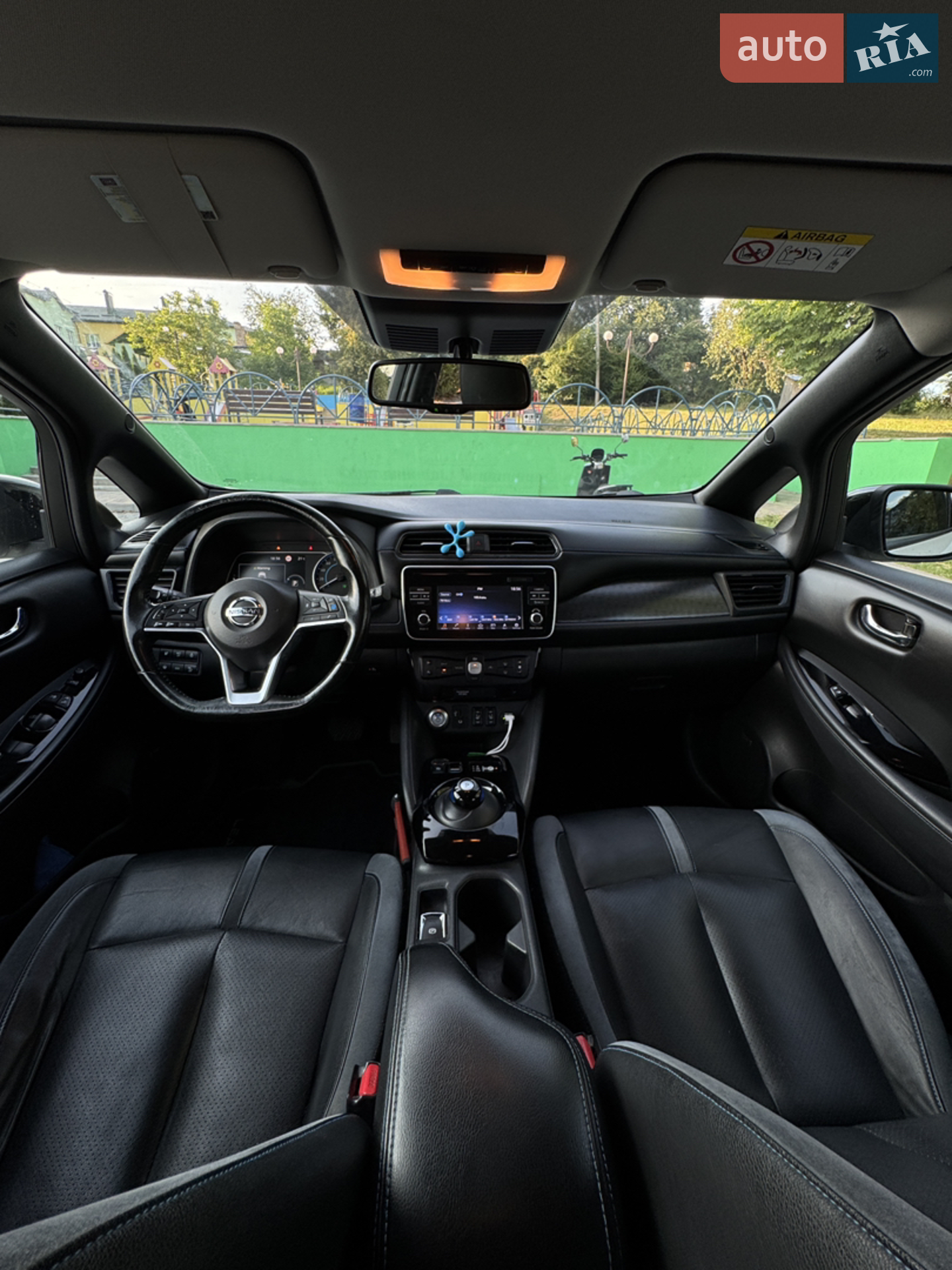 2018 Nissan Leaf - мініатюра 11