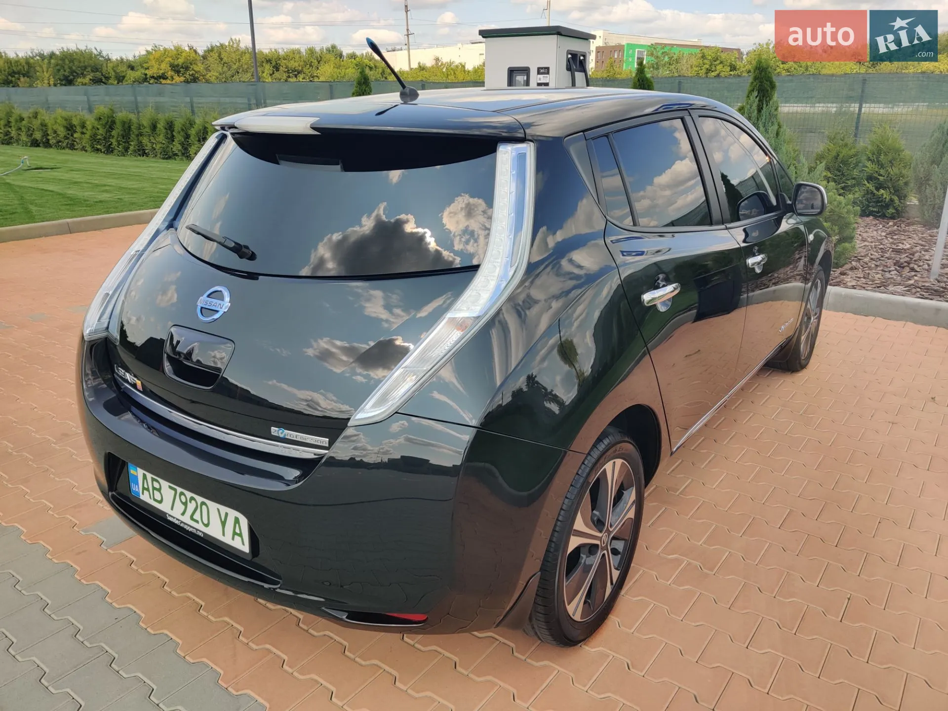 2014 Nissan Leaf - мініатюра 14