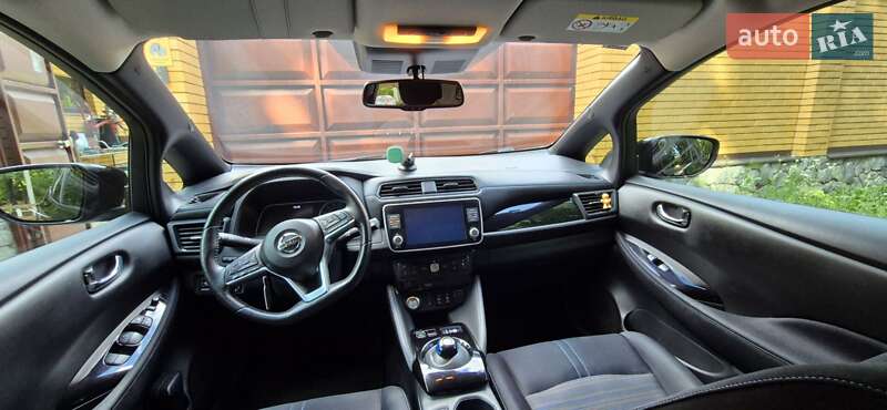 Хэтчбек Nissan Leaf 2021 в Харькове