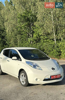 Хетчбек Nissan Leaf 2013 в Ковелі