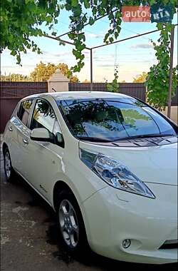 Хетчбек Nissan Leaf 2012 в Одесі