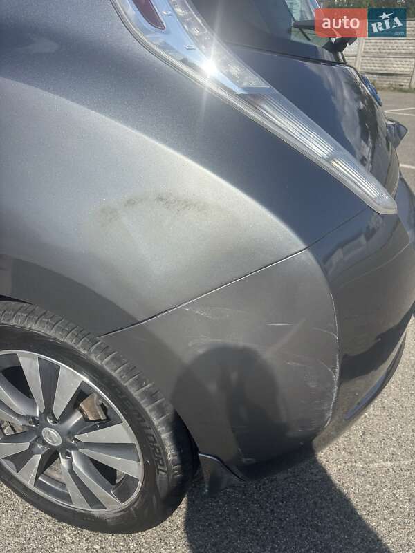 Хэтчбек Nissan Leaf 2014 в Белогородке