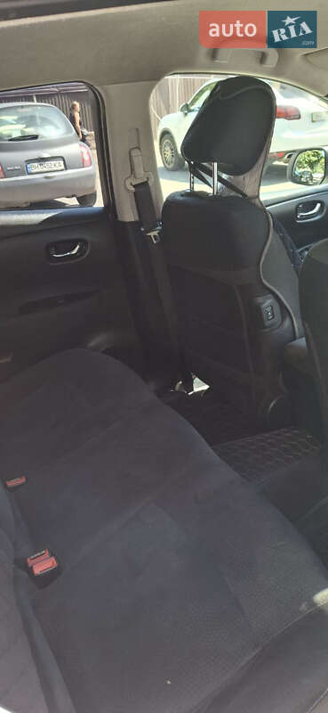 Хэтчбек Nissan Leaf 2014 в Одессе