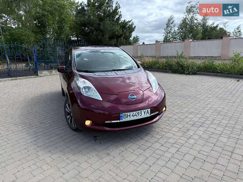 Хетчбек Nissan Leaf 2016 в Одесі фото 7 Хетчбек Nissan Leaf 2016 в Одесі