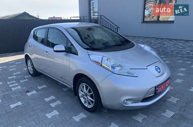 Хэтчбек Nissan Leaf 2014 в Черновцах